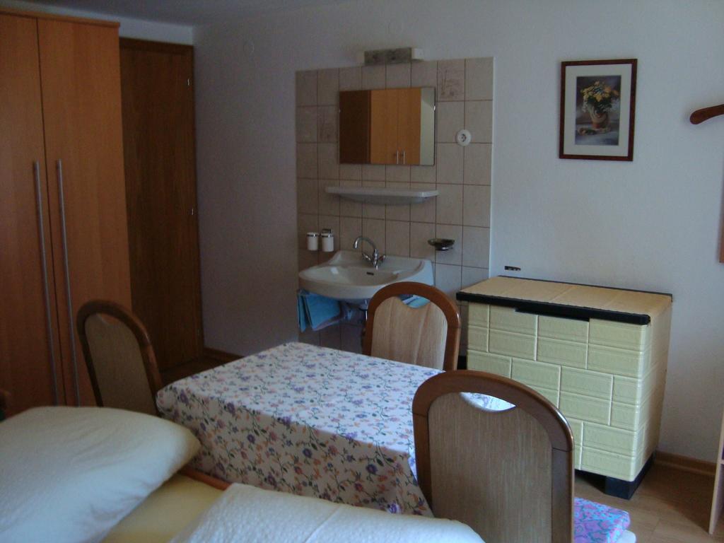 Haus Wechner Otel Kappl  Oda fotoğraf